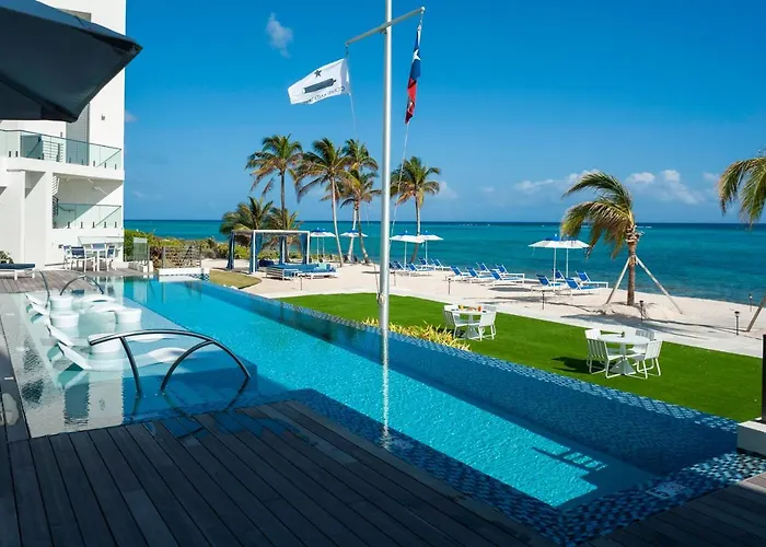 Club Suites At Rum Point