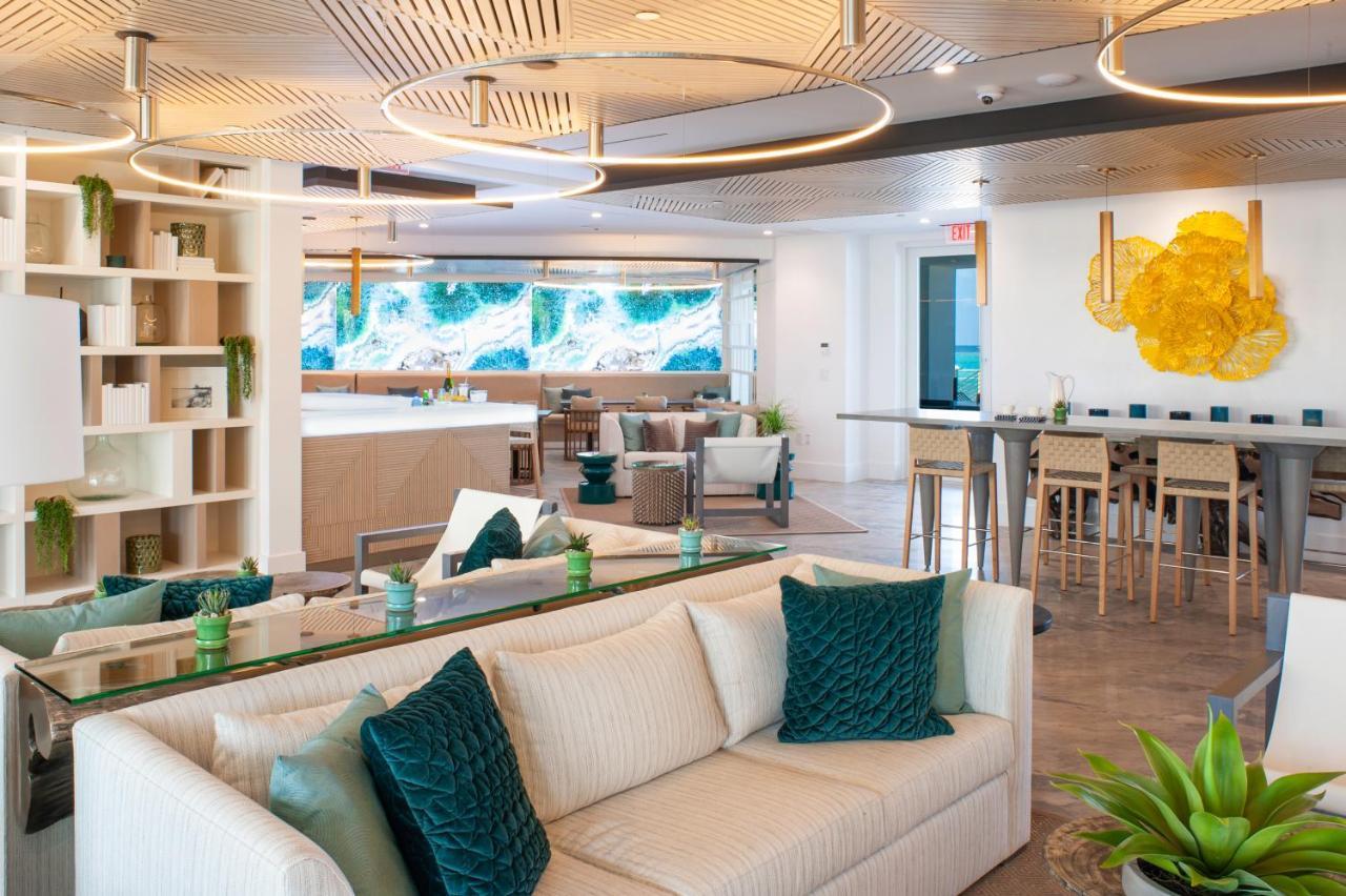 Club At Point